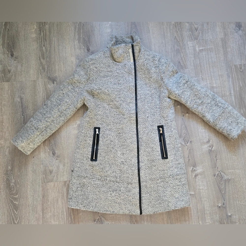 Calvin Klein Faux-leather trim and a funnel-neck collar wool coat Sz.XL
